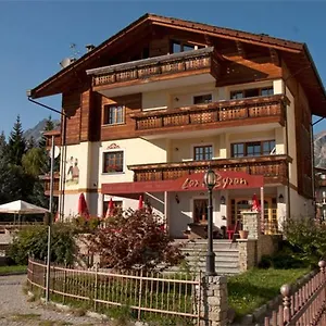 Lucia , Bormio Italia